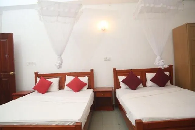 Hotel Honey Beach Negombo Sri Lanka